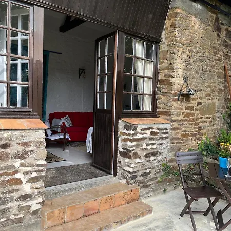 Сasa de vacaciones Tranquil Renovated Barn With Original Details *