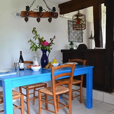 Tranquil Renovated Barn With Original Details *