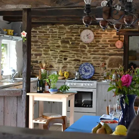 Tranquil Renovated Barn With Original Details Сasa de vacaciones
